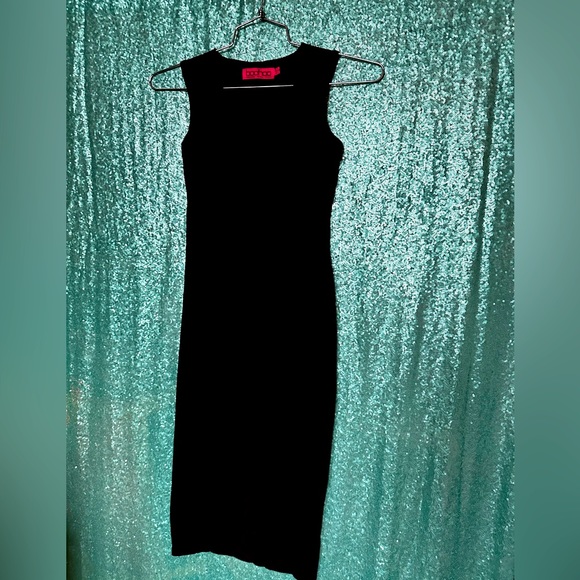 Boohoo Little Black Dress / Plunge Neck Bodycon Midi Dress for ladies size 2 - Picture 11 of 12